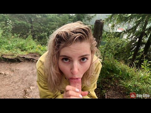 ❤️ Ragazza ingoia lo sperma dopo un pompino in pubblico - Eva Elfi ❤❌ Porno al it.tradeis.top ❤️